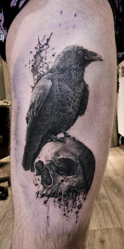 #crow #artistsoninstagram #draw #photooftheday #blackwork #skulltattoo #skull #colortattoo #traditionaltattoo #sketch #substancetattoo