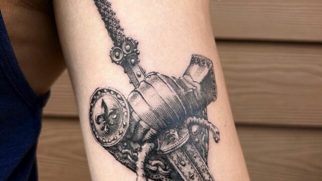 #substancetattoo #tattoo #tatouages #moderntattoo #peppershading #whipshading #3rl #europeantattoo #frenchtattoo #dotworktattoo#knighttattoo #classicaltattoo #classicaldrawing #tattoostudio #tattooartist